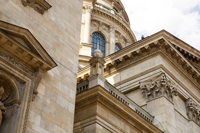 101 things in Budapest - Full Day Tour with Lunch & Metro Pass - Getting Ready: 9:00 Start, Long Walking Day, and Comfort Rules