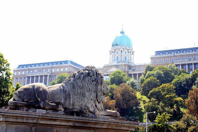 Buda Castle District Walk with Entry to Matthias Church - What the walking is really like (and how to dress so it feels good)