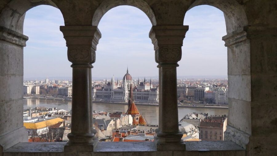 Buda Castle: Private Walking Tour - Key highlights you should care about
