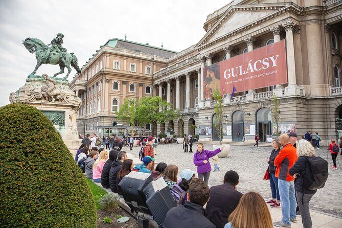Buda Castle Tour: Fisherman's bastion and hidden gems - Meeting on Szentháromság tér and finishing at Buda Castle
