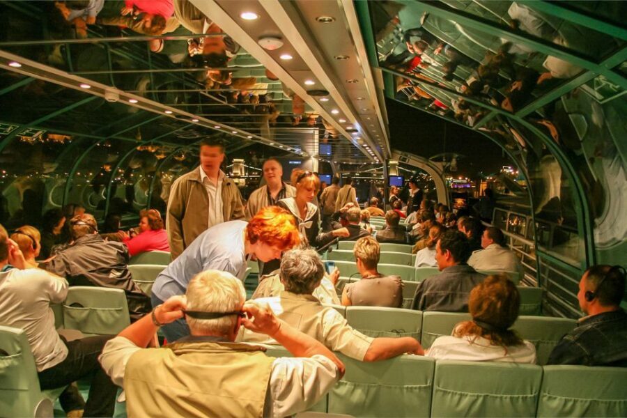 Budapest: 1-Hour Evening Sightseeing Cruise with Drink - Who should book this cruise (and who might want something else)