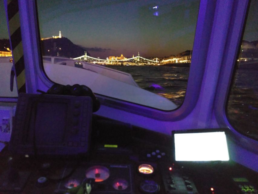 Budapest: 1-Hour Private Boat Cruise - Key Things I’d Put on Your Radar
