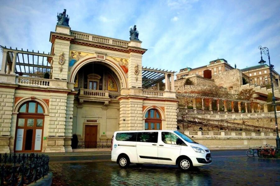 Budapest: 3-Hour Grand City Tour and Castle Walk - Key highlights at a glance
