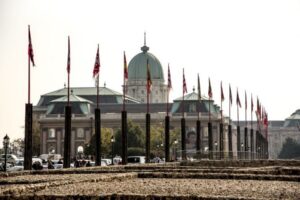 Budapest: 3-Hour Live Guided Sightseeing Tour - From the Danube’s riverside to the big picture of Hungarian history
