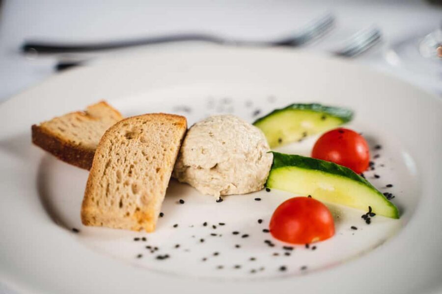 Budapest: 4-Course Dinner River Cruise with Live Folk Music - On-board comfort: warm, cozy, and easy to enjoy