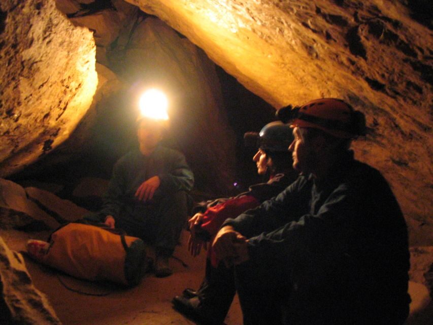Budapest: Adventure Caving Tour with Guide - Should You Book This Budapest Adventure Caving Tour?