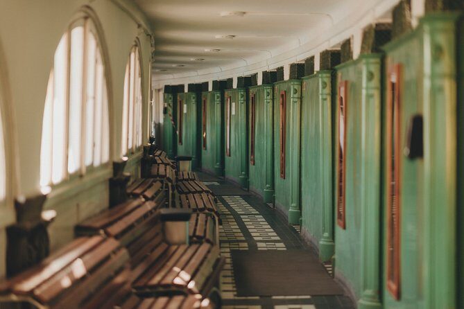 Budapest BeerSpa with Unlimited Beer and Optional Széchenyi Bath - The Private Changing Room and Secure Lockers: The Comfort Stuff You’ll Appreciate