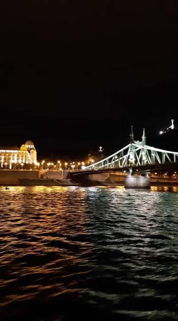 Budapest Boat Cruise with Personal Live Tour Guiding(+Drink) - Who this tour fits best (and who it doesn’t)