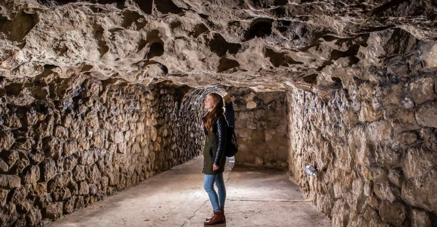 Budapest: Buda Castle Cave Tour - English-Guided Storytelling: The Real Value Is in How It’s Told