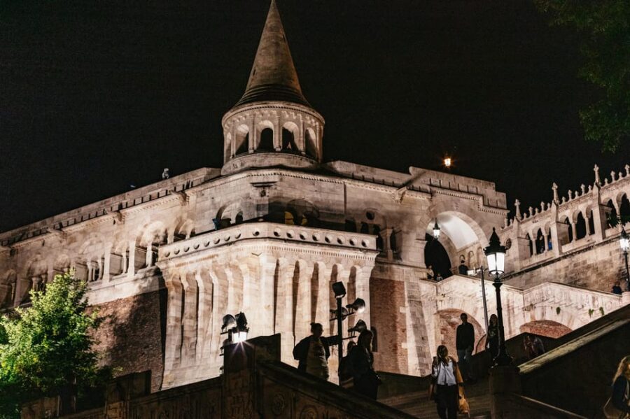 Budapest: Buda Castle District Vampires and Myths Night Tour - Key things I’d highlight before you go