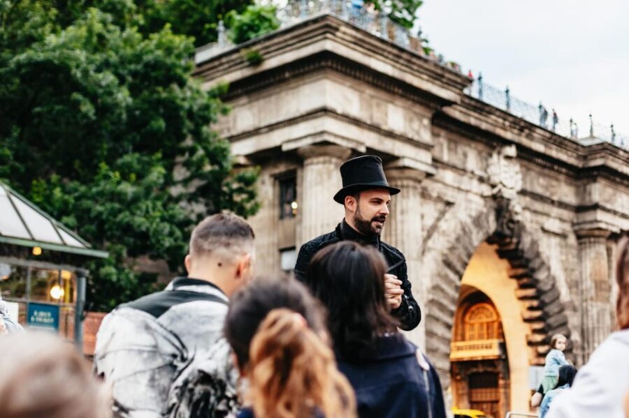 Budapest: Buda Castle District Vampires and Myths Night Tour - The House of Houdini: an unexpected stop that adds fun