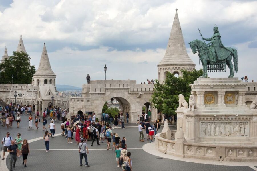 Budapest: Buda Castle District Walking Tour - Key points at a glance