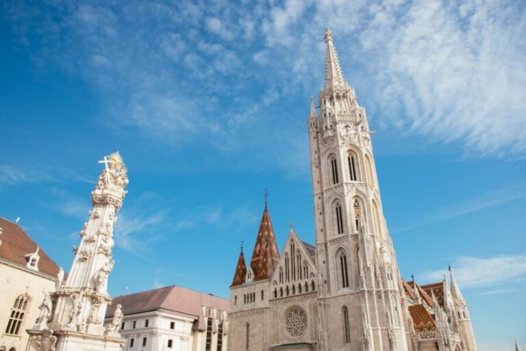 Budapest: Buda Castle District Walking Tour with a Historian - Matthias Church (St. Matthias): what you’ll actually notice in 45 minutes
