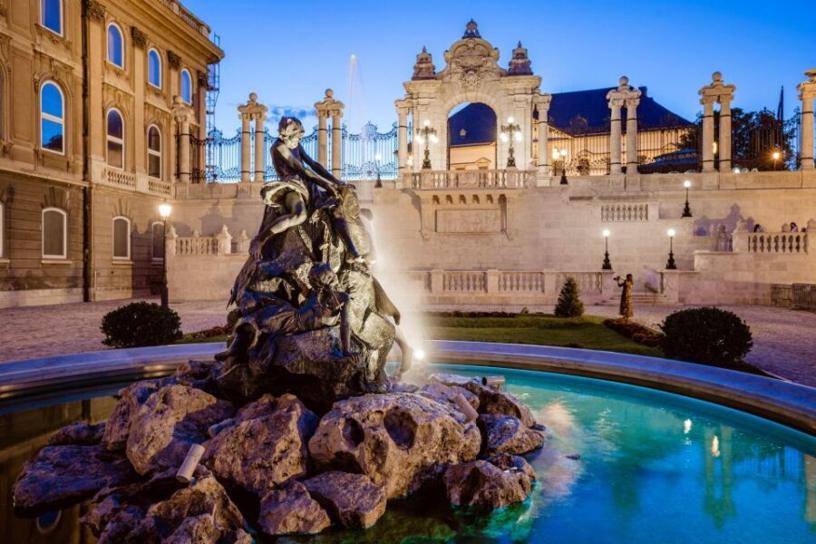Budapest: Buda Castle Walk with Saint Stephen's Hall - Finding the meeting point: Savoyai Terrace and the turquoise umbrella