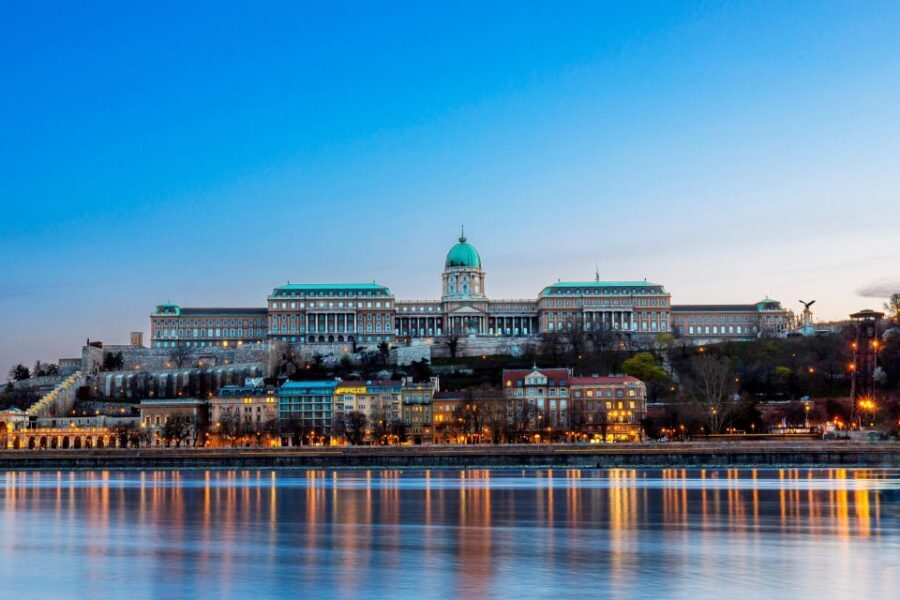 Budapest: Buda Castle Walk with Saint Stephen's Hall - The big reason to book: St. Stephen’s Hall restored to royal splendor