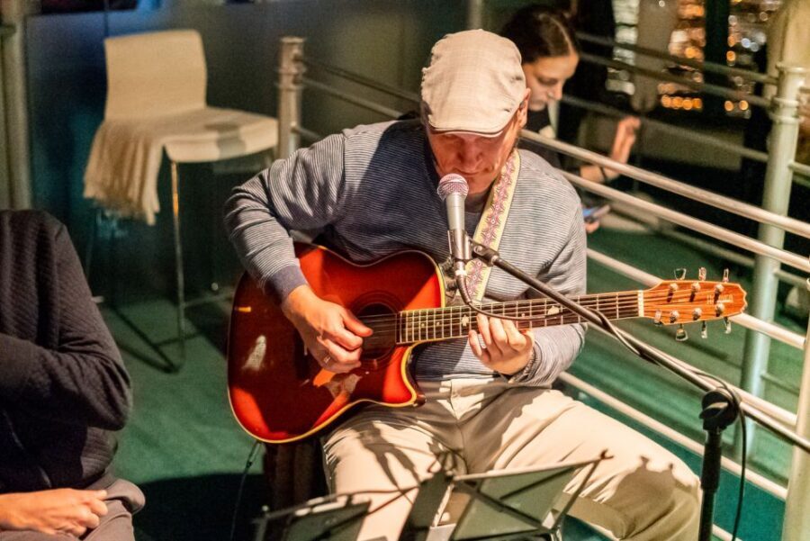 Budapest: Candlelit Dinner River Cruise with Live Music - MUPA, the National Theatre, and Vigadó: A Night Walk Without the Walking