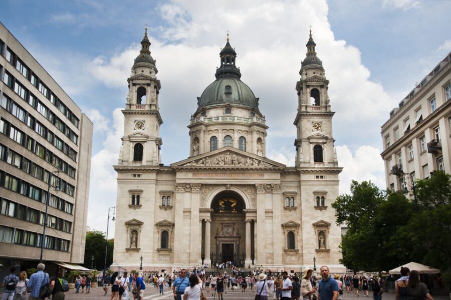 Budapest: City Center Walking Tour - Why This Pest Walking Tour Is a Solid Starter for Budapest