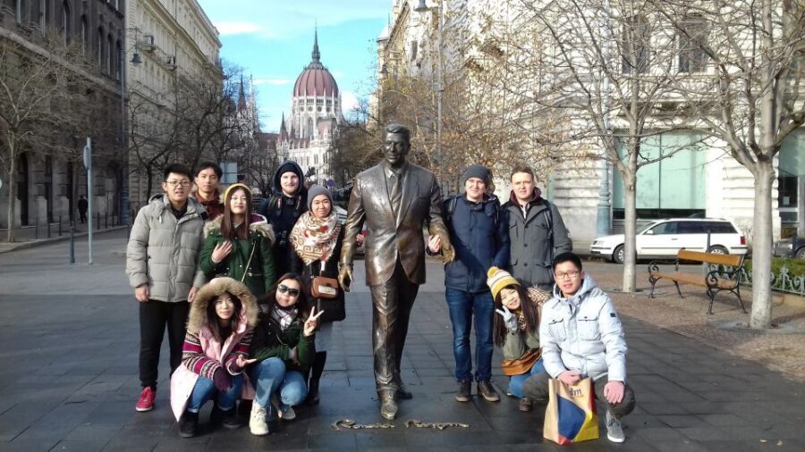 Budapest: City Center Walking Tour - After the Tour: Shoes on the Danube Bank and a River Walk Option