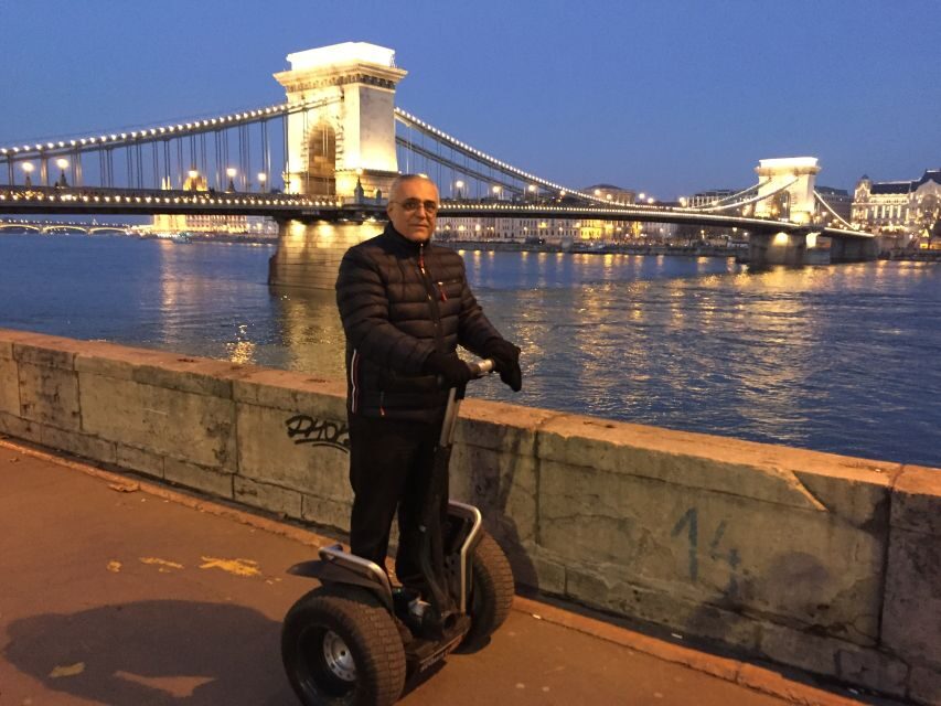 Budapest: City Highlights Segway Tour - St. Stephen’s Basilica and the final return: wrapping Buda and Pest together