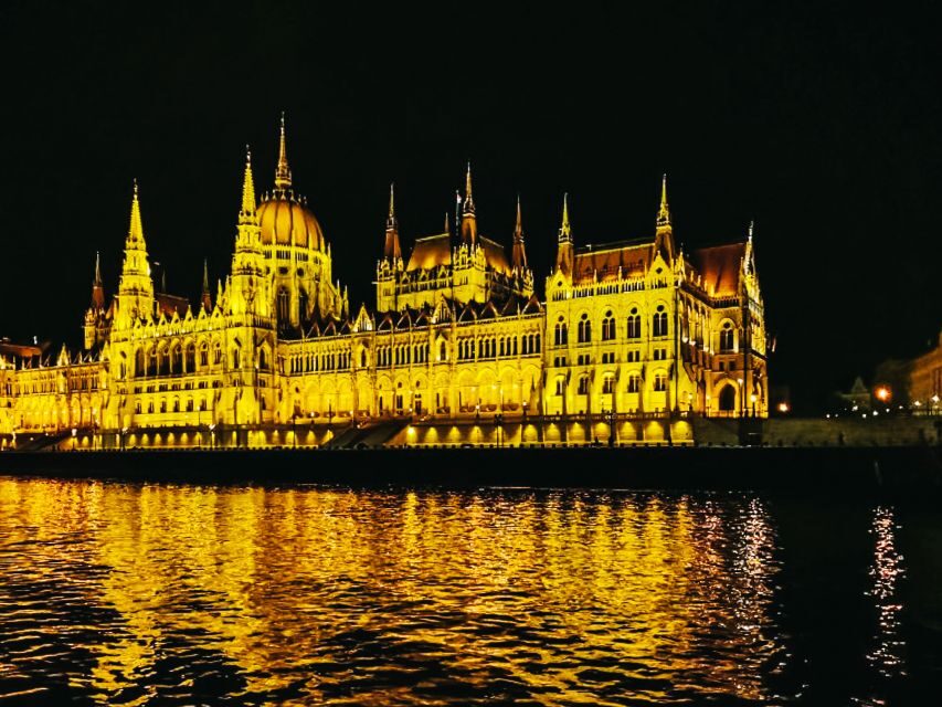 Budapest: City Highlights Sightseeing Cruise - Dock 42: Getting Onboard Without Stress