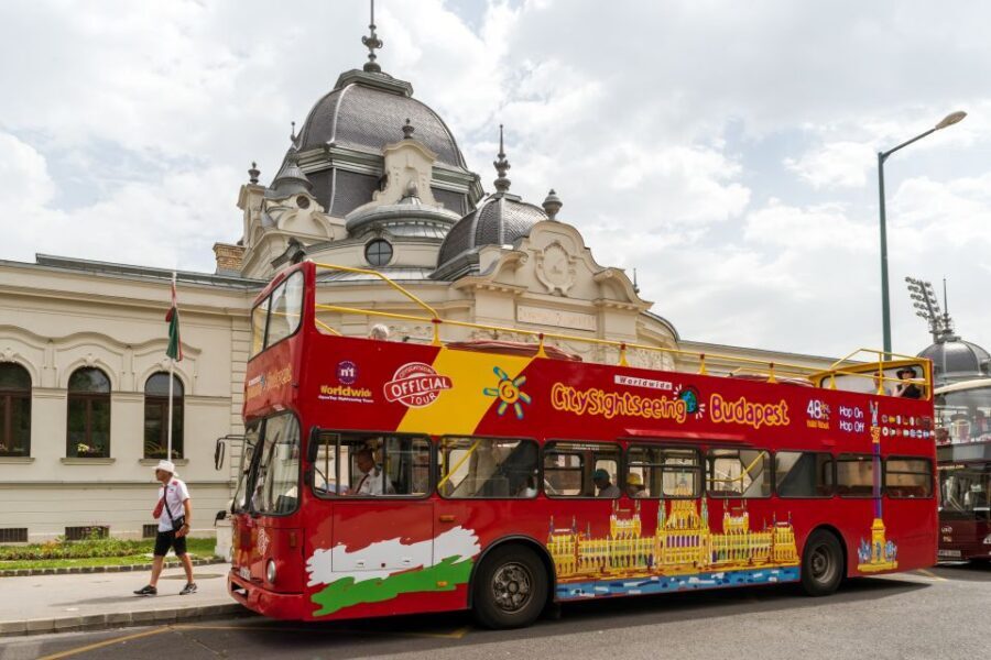 Budapest: City Sightseeing Hop-On Hop-Off Bus Tour & Extras - The 11am Guided Walking Tour: The Part the Bus Can’t Cover