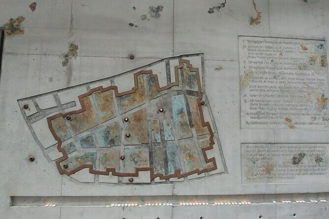 Budapest City Walk in Jewish Quarter - Jewish Museum and Jewish Archives Exhibitions: Putting Context on the Wall