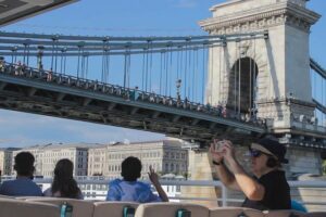 Budapest Danube Cruise with Drink, Audio Guide, Margaret Island - Audio guide in 30 languages: how to use it without missing the sights