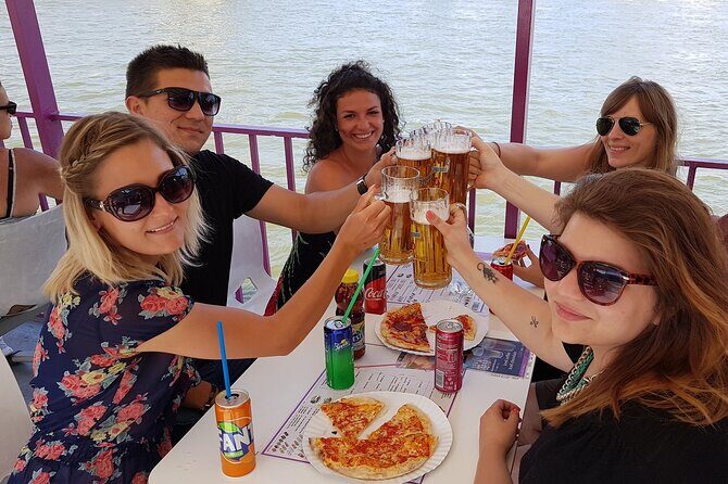 Budapest Danube Pizza Cruise with Welcome Drink - Where the cruise goes: bridges, Parliament, and the river route