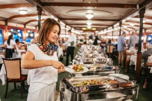 Budapest: Danube River Cruise with Dinner and Prosecco - What You Actually Eat: Goulash Soup, Fresh Lángos, and Buffet Dinner Options