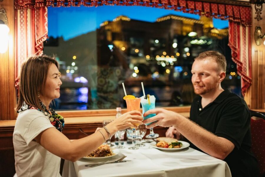 Budapest: Dinner Cruise with Live Music and Folk Dance Show - Should you book this Budapest dinner cruise with folk dance?
