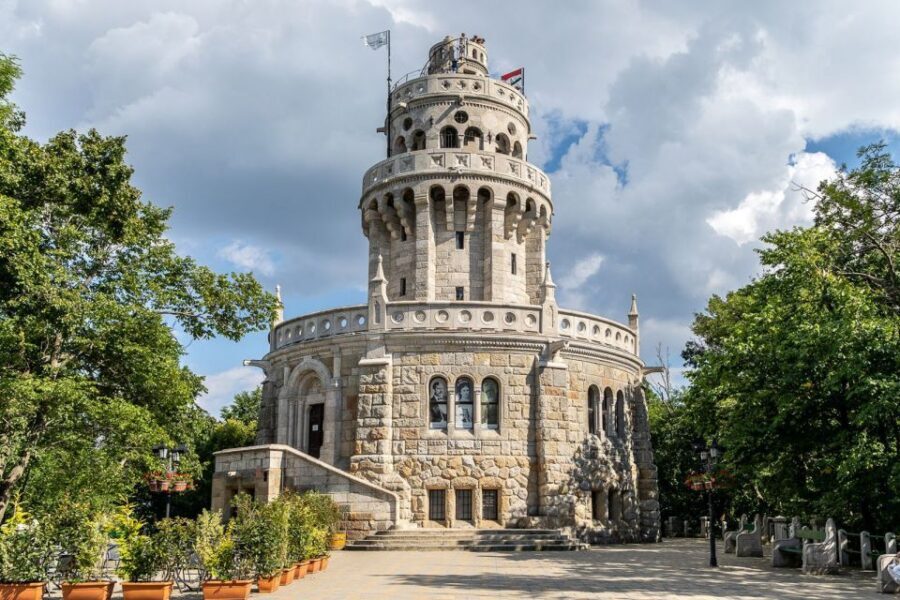 Budapest: Elisabeth Tower Visit by Chairlift & Transport - Who should book this Budapest hill-view tour
