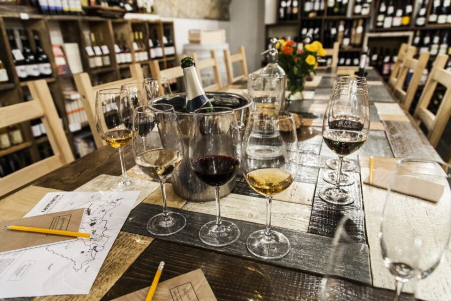 Budapest: Essentials of Hungarian Wine Tasting Class - Food pairings that actually help you taste Hungary