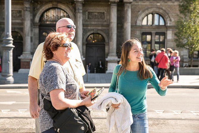 Budapest Essentials Private Tour Highlights and Hidden Gems - Stop 5: Szent István Basilica and the Best Pest-Side Viewpoint