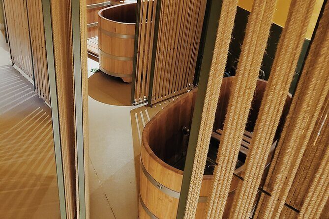 Budapest Exclusive Thermal Spa LUKACS LUXURIOUS PRIVATE BEER BATH - Price and value: is $76 for 45 minutes a good deal?