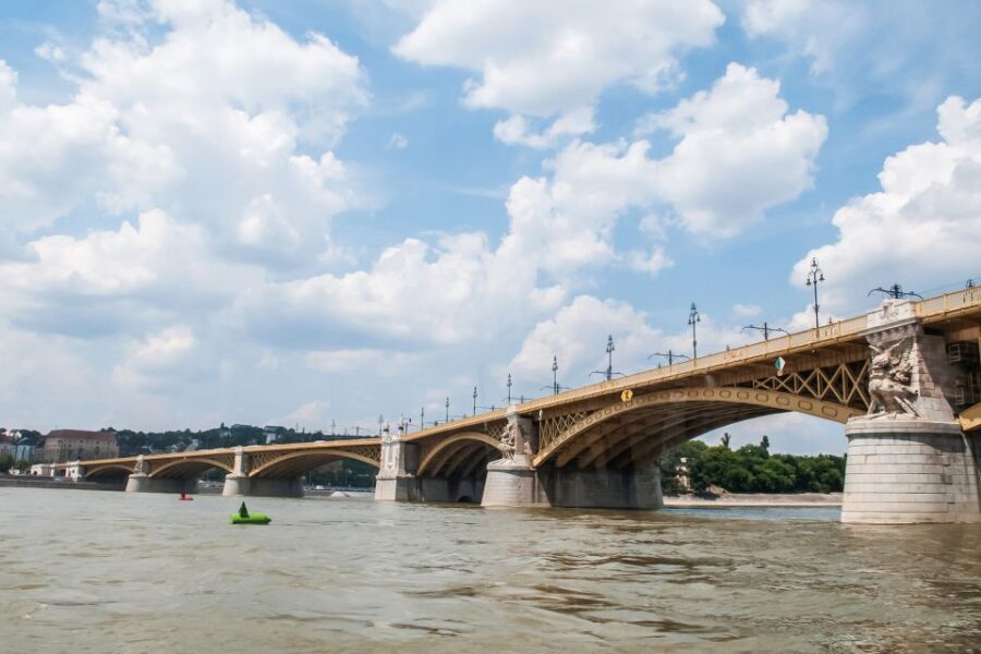 Budapest: Floating Bus Tour by Land and Water - Price and Value: Is It Worth $28?