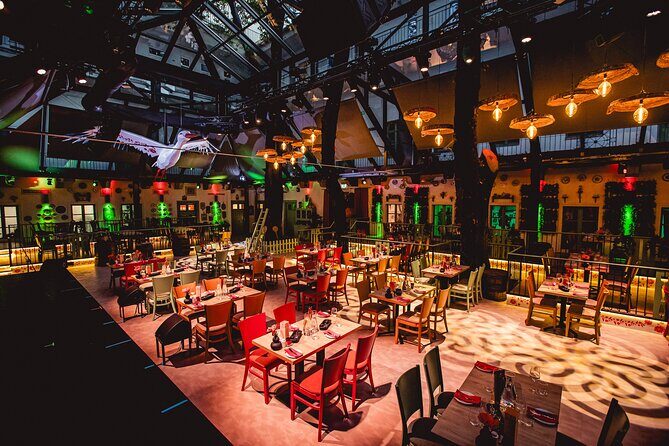 Budapest: Folklore Revue Show with Unlimited Dinner & Drinks - Drinks: a friendly range with smart limits