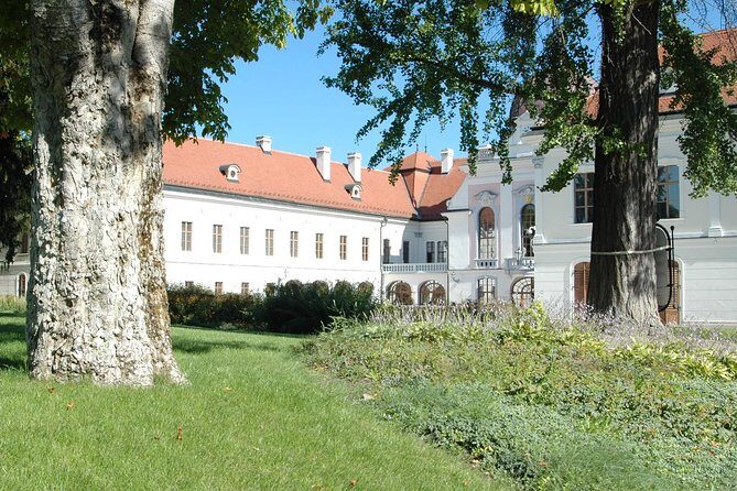 Budapest Gödöllő Palace Royal ‘Sisi’ Residence Half-Day Tour - Bilingual Tours, No Photos Inside, and How to Plan Your Time