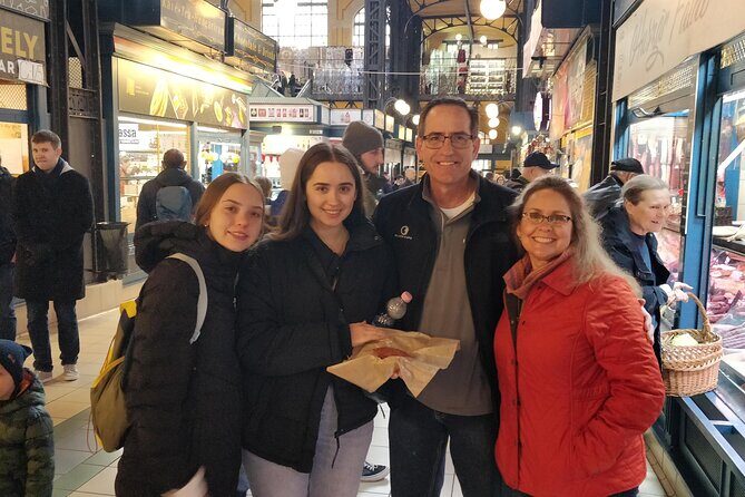 Budapest Great Market Hall Chef‑Led Private Tasting Tour - Who Should Book This Market Hall Tasting Tour?
