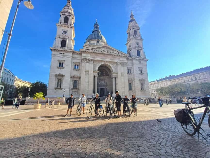 Budapest: Guided Bike & E-bike Tour with a Goulash - Castle Hill, Castle-bazaar, and Elizabeth Bridge: the ride between views