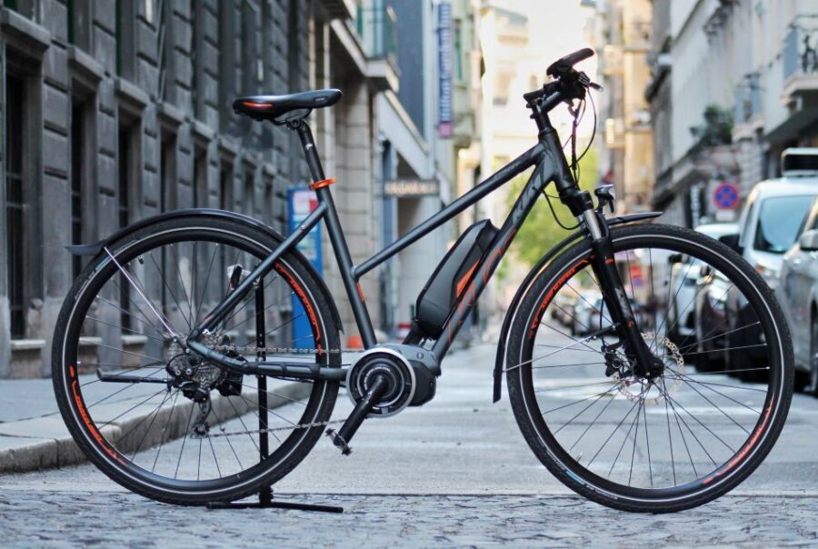 Budapest: Guided City Tour by E-Bike - Andrássy Avenue and Heroes’ Square (4-Hour Option)