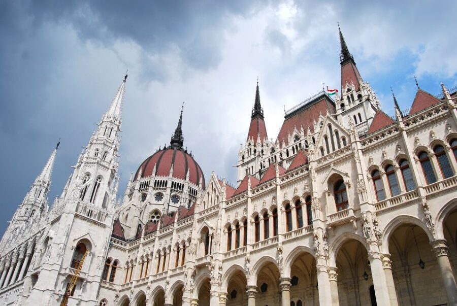 Budapest: Guided Walking Tour of Pest - The Real Rhythm of the Walk: Architecture, Alleyways, and a Planned Route
