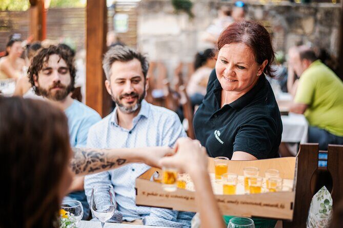 Budapest Half-Day Wine Tour: 3 Family Wineries, Meal & Pálinka - Why Etyek–Buda makes sense for a short Budapest wine tour