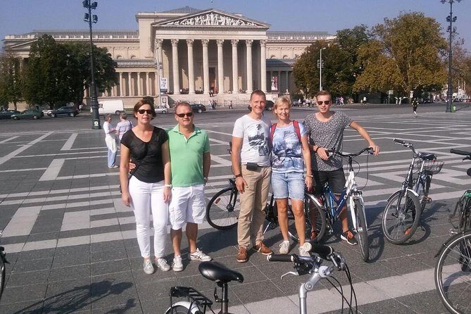 Budapest Highlights Bike Tour - A 2.5-hour shortcut through Budapest’s biggest landmarks