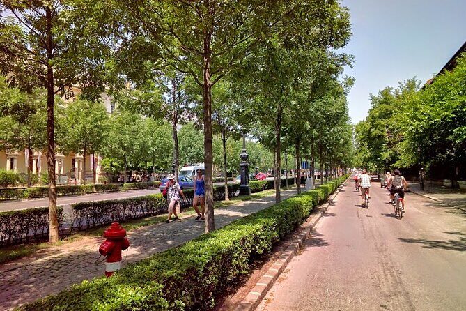 Budapest Highlights Bike Tour with a local guide - Városliget Park and the thermal bath area: where Budapest relaxes