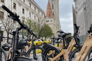 Budapest: Historic Downtown ride on E-Bicycles Buda & Pest - E-bike comfort, traffic reality, and real safety