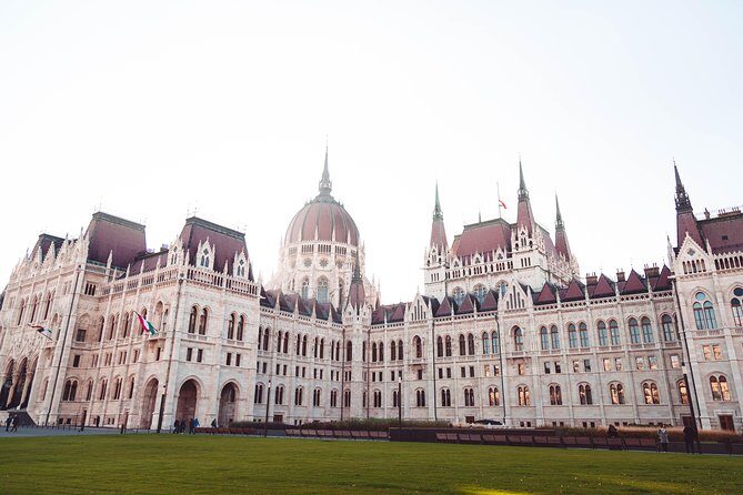 Budapest Historical Sightseeing - Free Walking Tour - Budapest’s history, told on the sidewalk