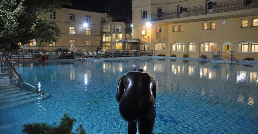 Budapest: Lukács Thermal Bath Full-Day Spa Ticket - Pack smart: swimwear rules, towel, and the cap