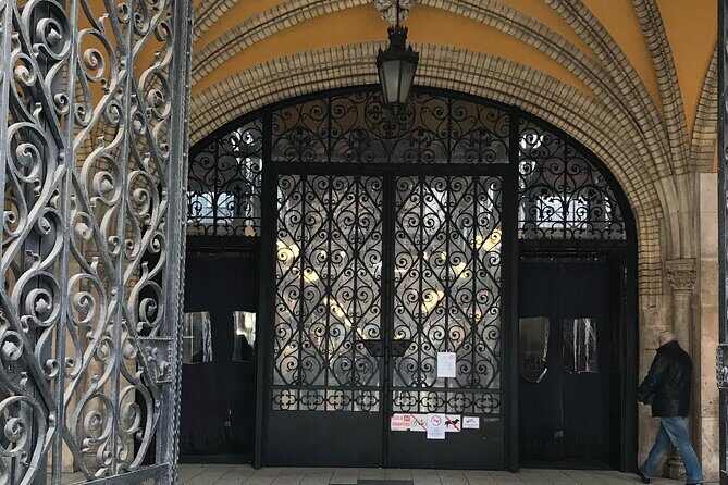 Budapest Market Tour & Home Cooking Class with local Chef & Guide - Where the value really shows: price, inclusions, and what you avoid paying for