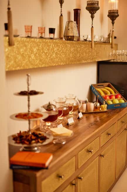 Budapest: Massage 60 min + Bath entry Mandala Day Spa - Candle-Light Teahouse Breaks That Make the Spa Feel Like a Ritual