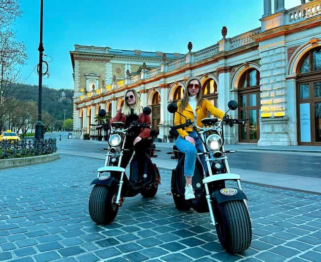 Budapest: Monster Bike Roller Guided City Tour - Stop-by-Stop: The Route That Keeps Moving (With Photo Time)